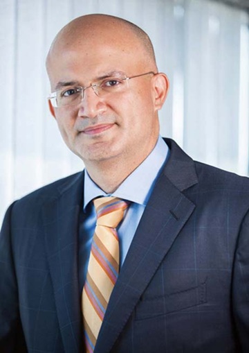 Navin Valrani, CEO de Al Shirawi Group
