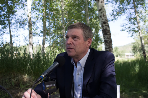 David Brandon dirigeant de Toys R Us