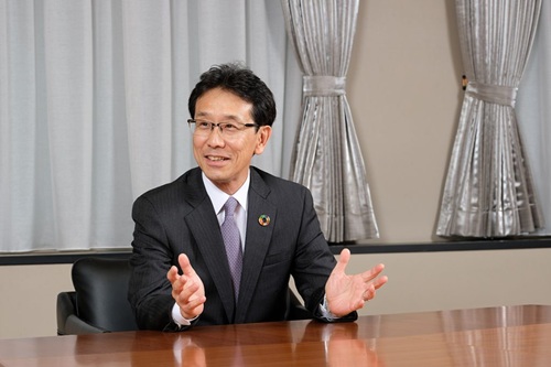 Hiroyuki Ogawa, CEO de Komatsu Ltd