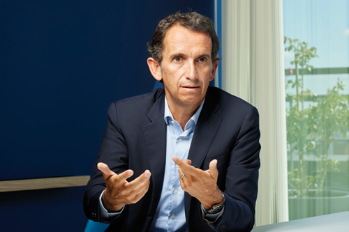 Alexandre Bompard pgd carrefour