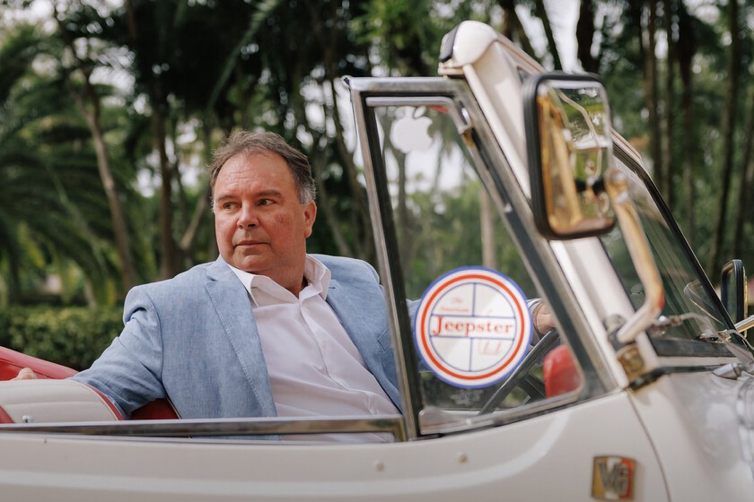 Tony Blevins, cadre d'Apple