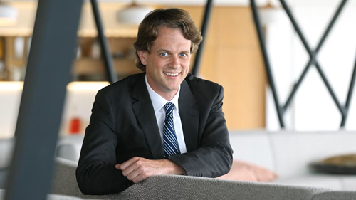 Robert Shand Ex PDG de Blue Sky