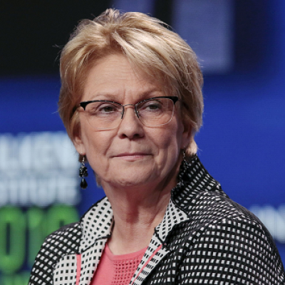 occidentalpetroleum_vickihollub