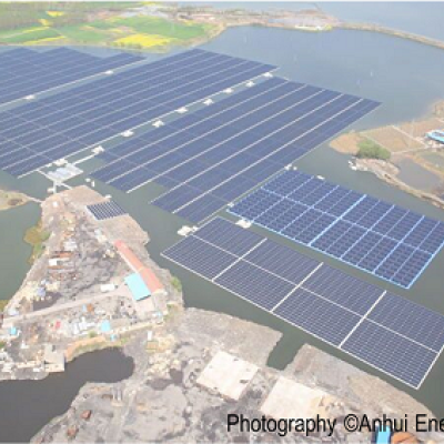  centrale solaire flottante