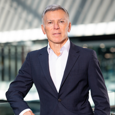 Adrian Gore fondateur Discovery 