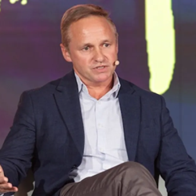 Sean Fitzpatrick dirigeant lighthouse intelligence 